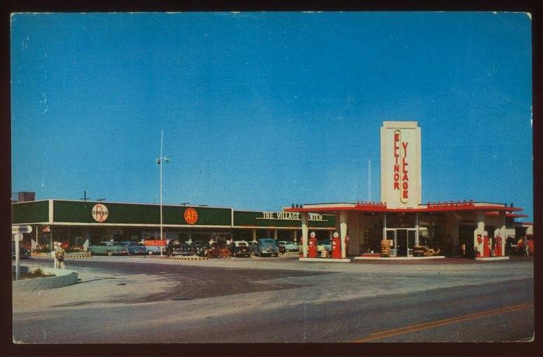 070811 SHOPPING CENTER ORMOND BEACH FL + GAS STATION POSTCARD  