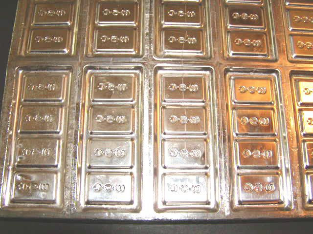 Vintage WILBUR SUCHARD 16 Chocolate Bar Candy Mold  