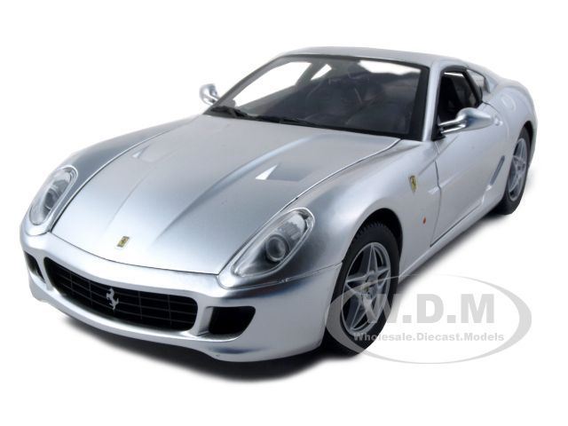 FERRARI 599 GTB FIORANO SILVER 118 DIECAST MODEL CAR  