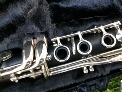 YAMAHA CLARINET WOOD MODEL 34   Very Good Condition