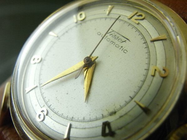 VINTAGE RARE TISSOT 14K SOILD GOLD CAL.28.5 BUMPER AUTO MENS WATCH 