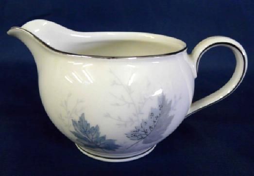 FOREST BAVARIAN CHINA WINDWARD PATTERN CREAMER  