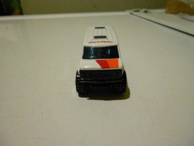 Matchbox  4X4 Chevy Van  Matchbox Racing  