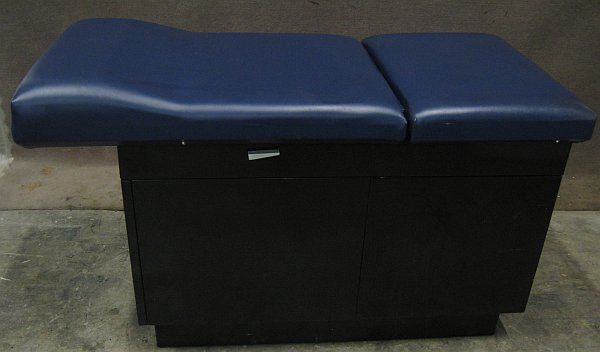 Ritter 100 Ob/Gyn Medical Exam Table Examination Doctor  