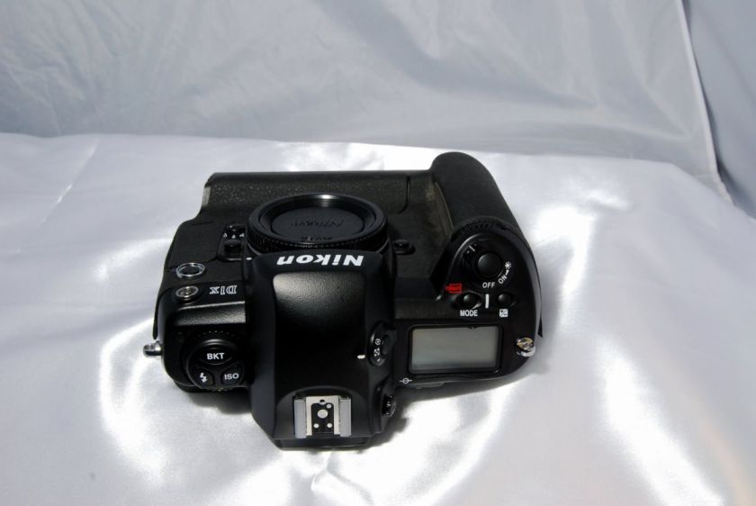 Nikon D1X Digital Camera body only works good, fully tested 