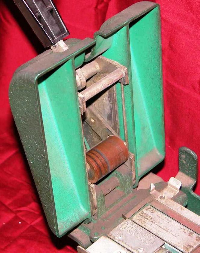 1950s TEXAS COMPANY TEXACO CREDIT CARD MACHINE EMBOSSER  