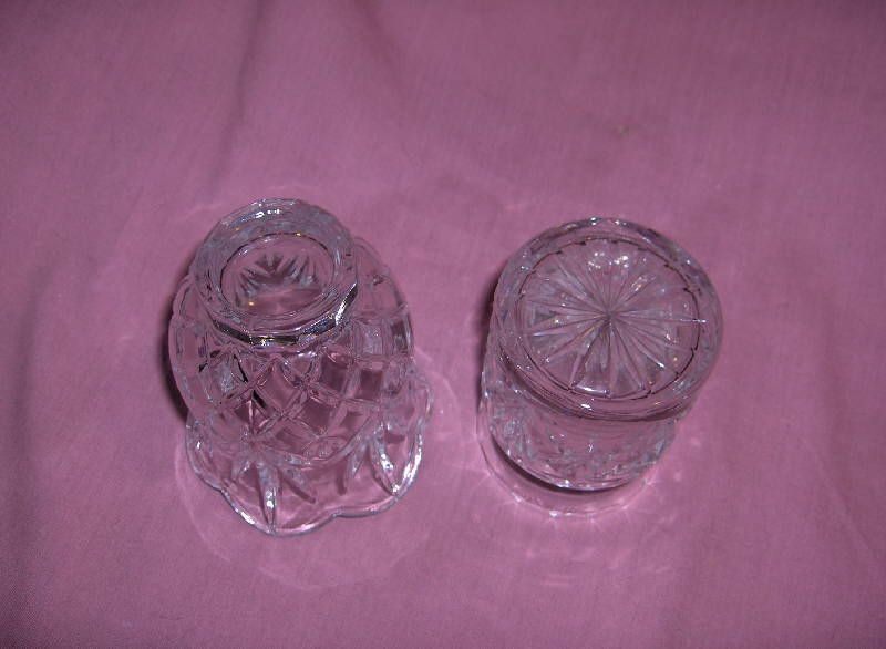 Up for sale are 2 beautiful vintage pressed glass crystal miniature 