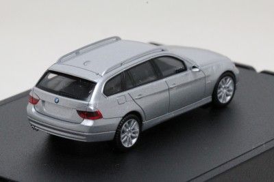 87 Herpa BMW 330i Touring BMW Museum Dealer Edition Made in Germany 