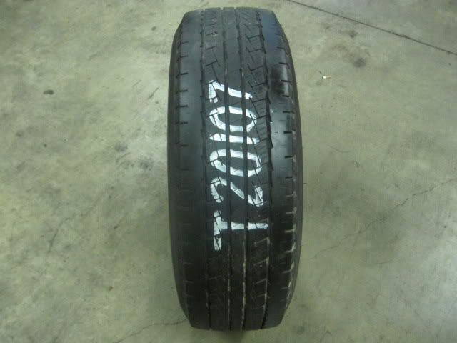 PIRELLI SCORPION STR A LT265/70/17 TIRE (T20107)  