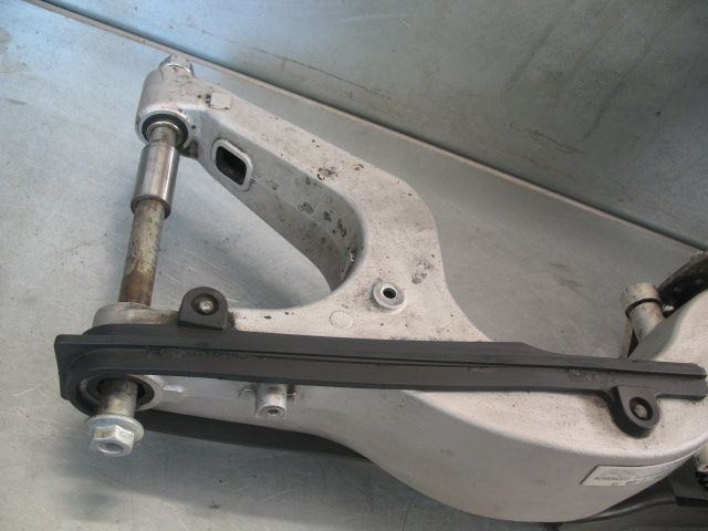   800 98 99 00 01 + SINGLE SIDE SWINGARM SWING ARM HUB ROTOR AXLE  