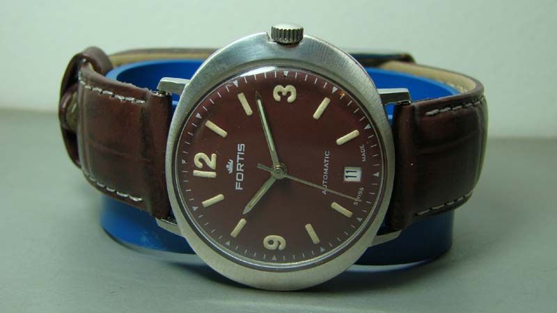 SUPERB VINTAGE FORTIS AUTOMATIC DATE ON 6 SWISS MENS WATCH OLD USED 