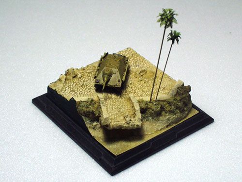 144 CGD Micro Diorama Bridgehead with Tree (Desert)  