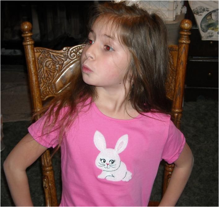 INTERACTIVE EASTER BUNNY HOT PINK TEE SHIRT 4/5  