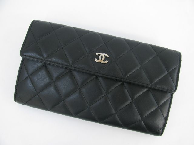 Auth CHANEL Calfskin Long Wallet Black New Unused w/Guarantee & Box 