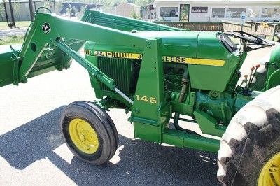 Deere 2440, 60 hp diesel tractor w/ loader, dual remotes, very low 