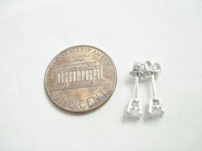 VINTAGE 14K WHITE GOLD DIAMOND SOLITAIRE STUD EARRINGS  