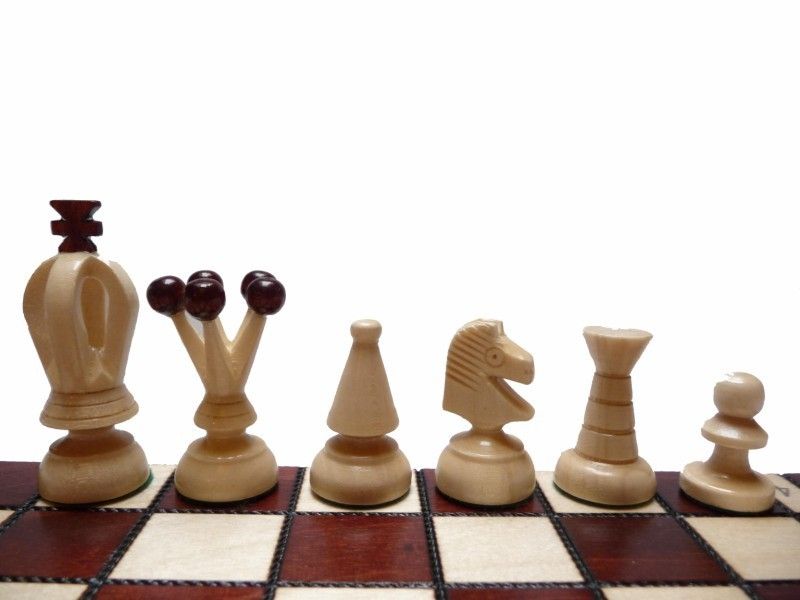 Polish Hand Carved Wooden High Quality Chess Set Kings Small  