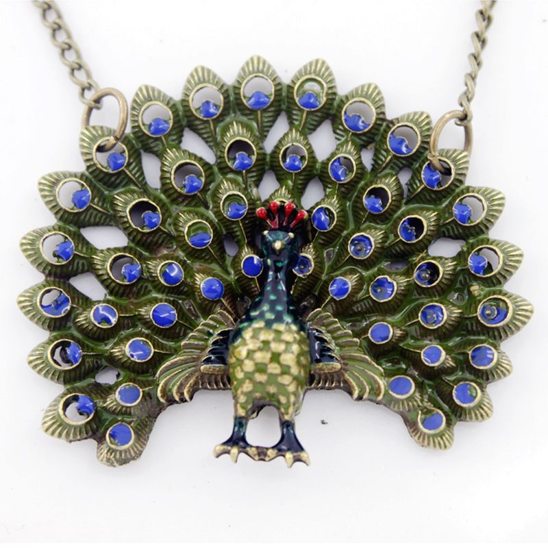 Gorgeous Gold tone Green Peacock Pendant NECKLACE  