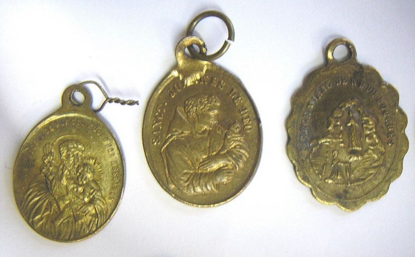 RELIGIOUS MEDAL LOT 11 EUROPEAN BRONZE BRASS +100 YEARS  