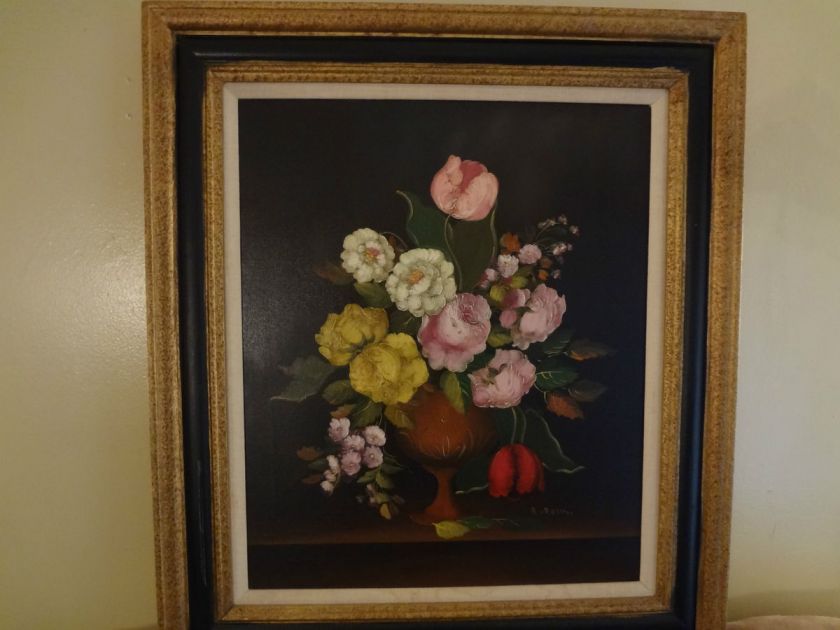 Rosini Flowers in a vase. Signed.  