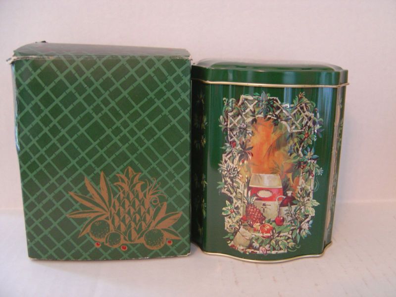 VINTAGE AVON HOLIDAY TREATS DECORATIVE CANISTER TIN BOX  