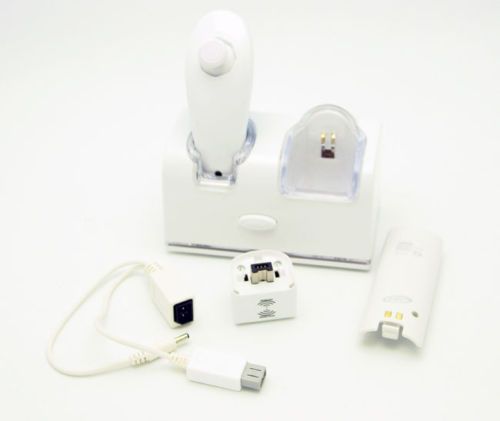 Intec Wireless Nunchuk & Charging Dock for Nintendo Wii  