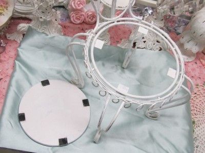 SHABBY METAL PATIO CHAIR/ROUND TILEwithROSE DISPLAY/PLANT STAND 