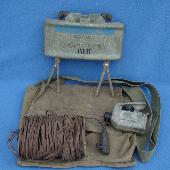   Training Claymore M18A1 M 33 Mine Inert Practice Dummy Vietnam Era