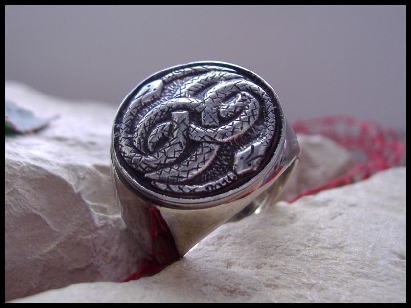 NEVERENDING STORY AURYN RING SURGICAL STEEL (D11)  